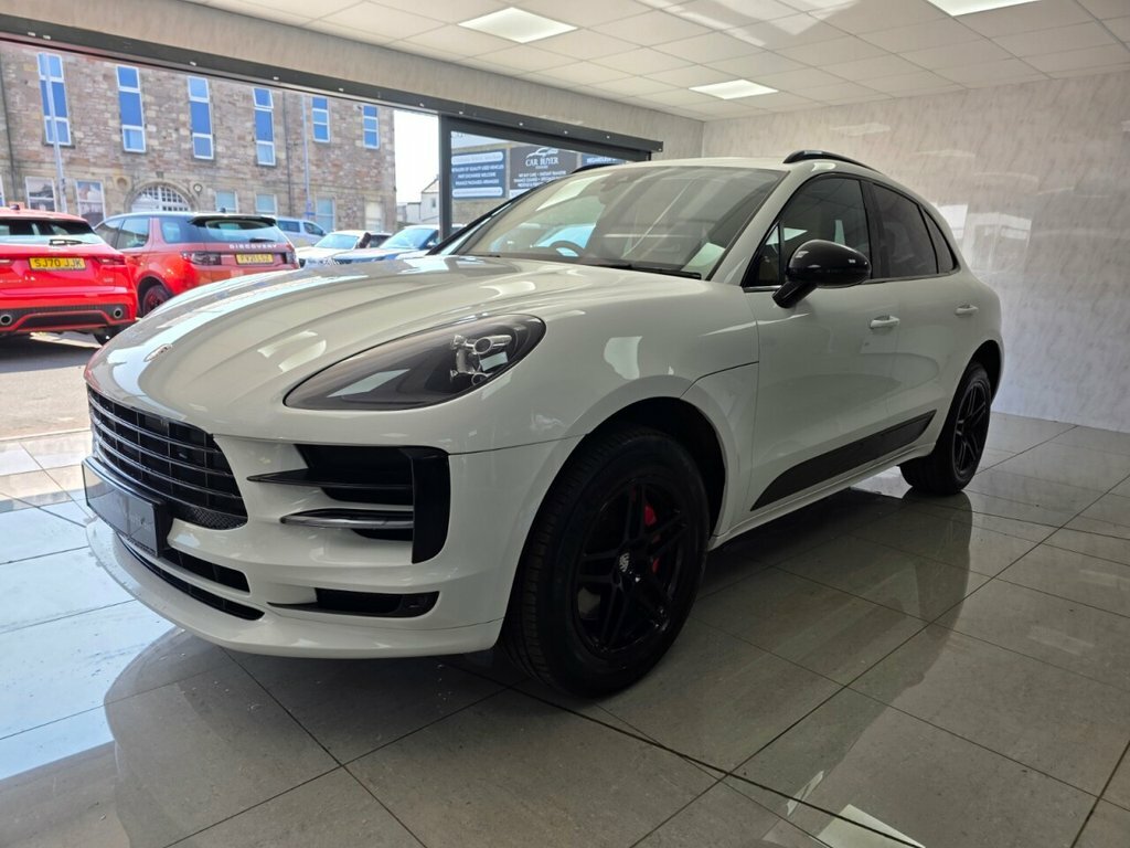 Porsche Macan Gts Pdk White #59