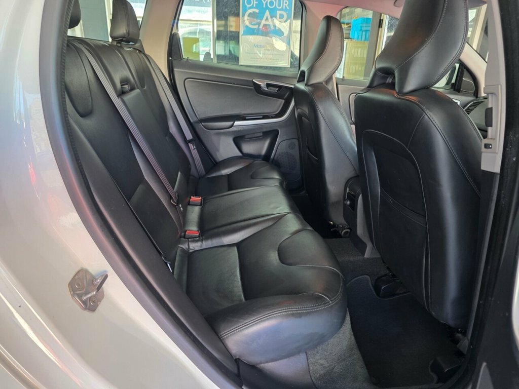 Volvo XC60 D4 Awd R-design Lux Nav Grey #14
