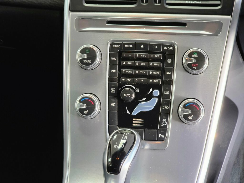 Volvo XC60 D4 Awd R-design Lux Nav Grey #7
