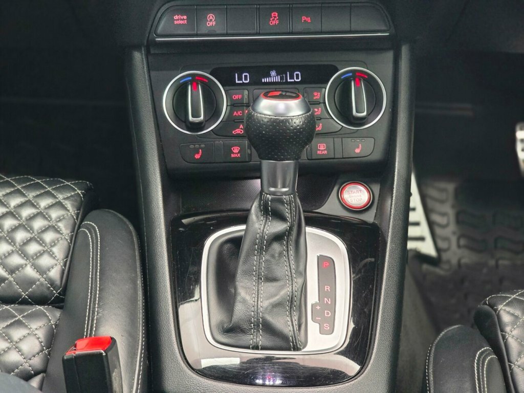 Audi RS Q3 2.5T Fsi Quattro Performance S Tronic Black #17