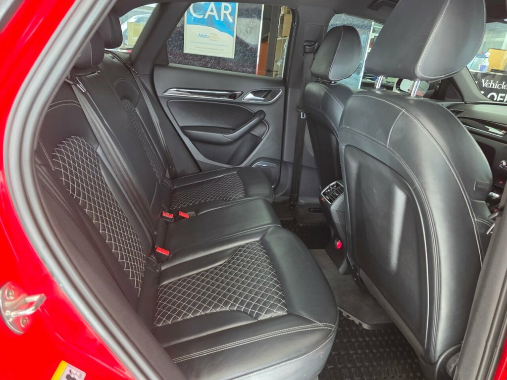 Audi RS Q3 2.5T Fsi Quattro Performance S Tronic Black #21