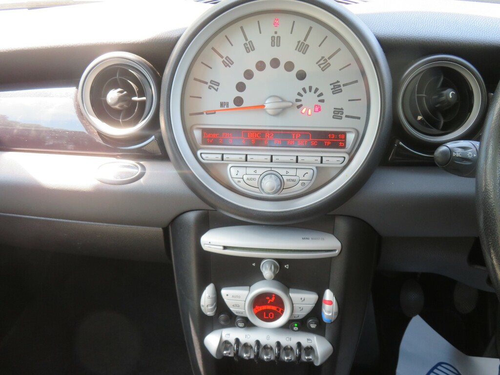 Mini Clubman 1.4 One Euro 4 Red #17