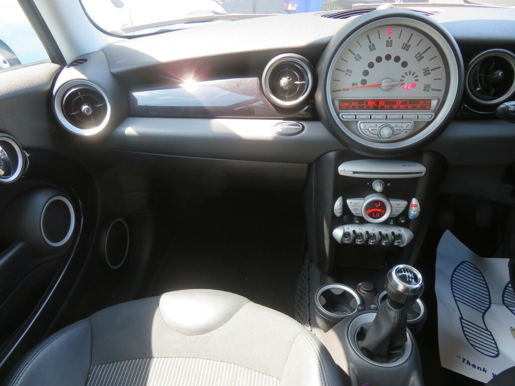 Mini Clubman 1.4 One Euro 4 Red #16