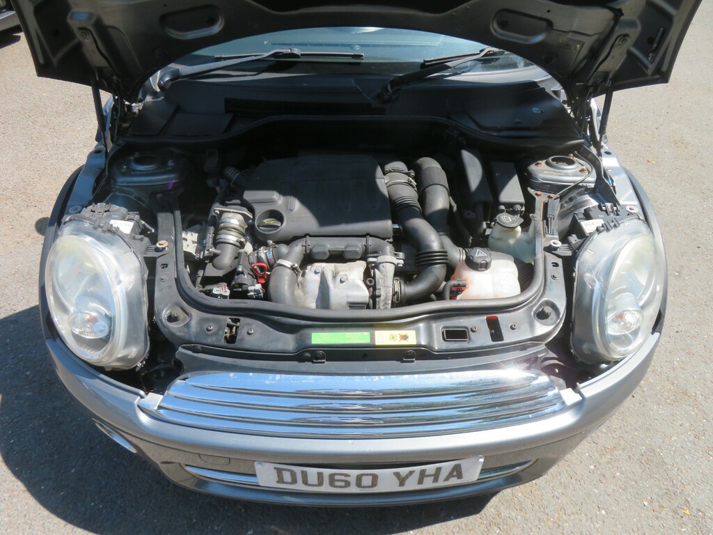 Mini Clubman 1.4 One Euro 4 Red #9