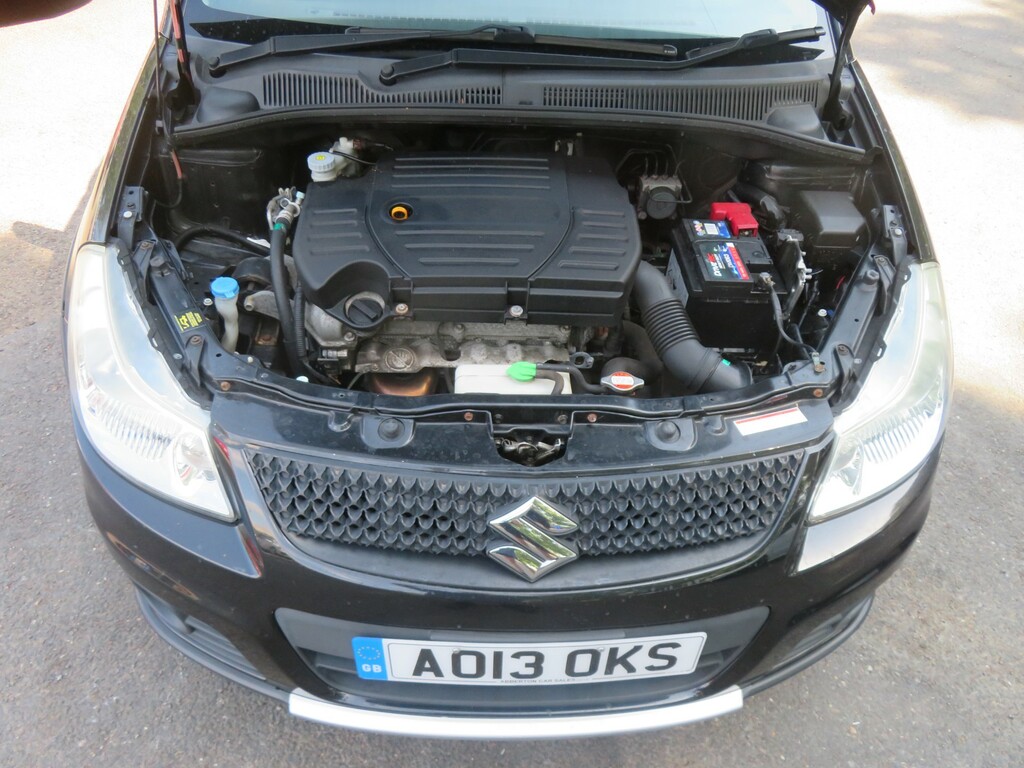 Suzuki SX4 Hatchback Silver #8