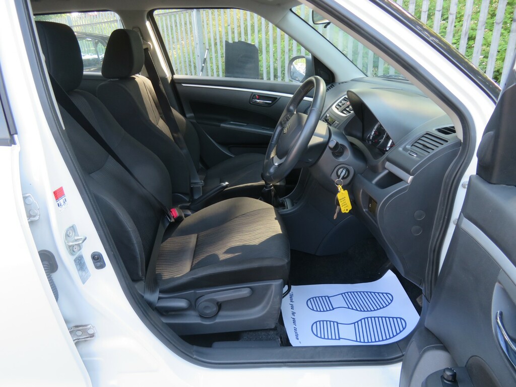Suzuki Swift Blue #10