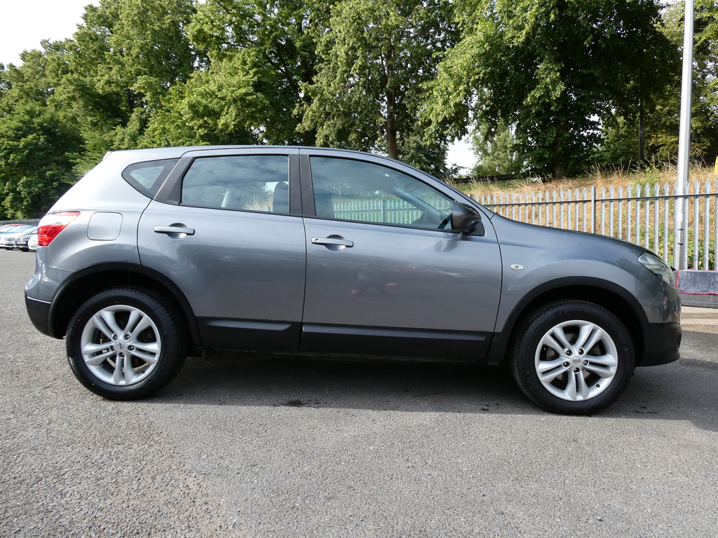 Nissan Qashqai Acenta Nav EJ62ZRG #3