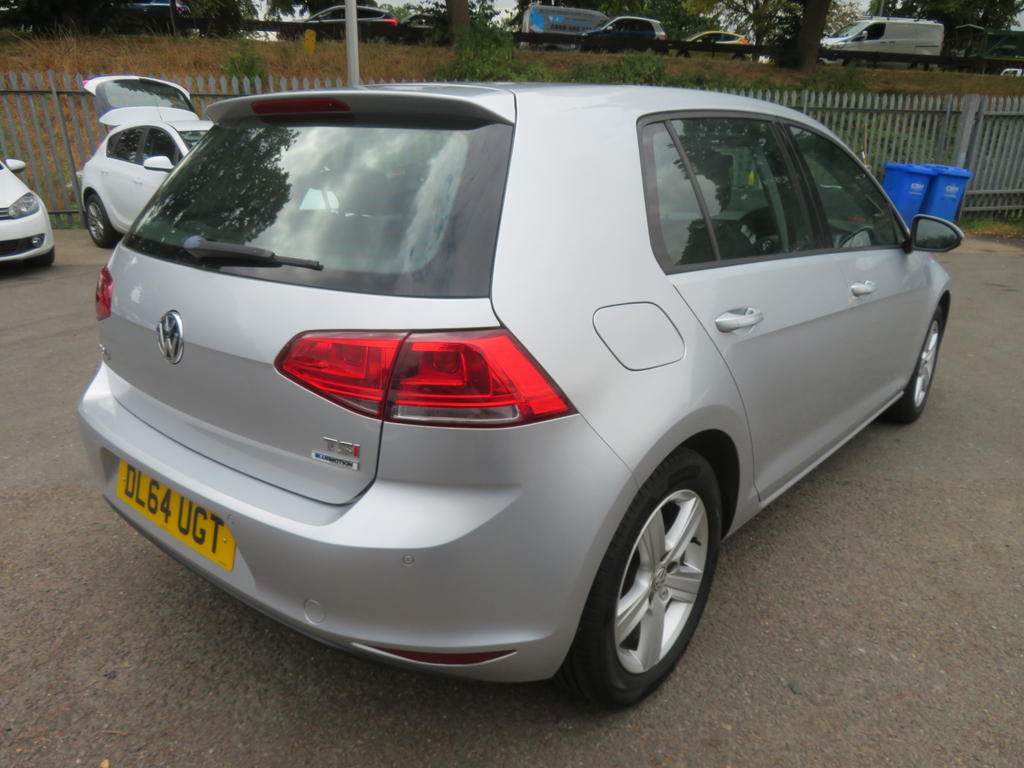 Volkswagen Golf Match Tsi Bluemotion Technology #4