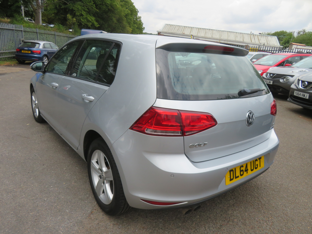 Volkswagen Golf Match Tsi Bluemotion Technology #6