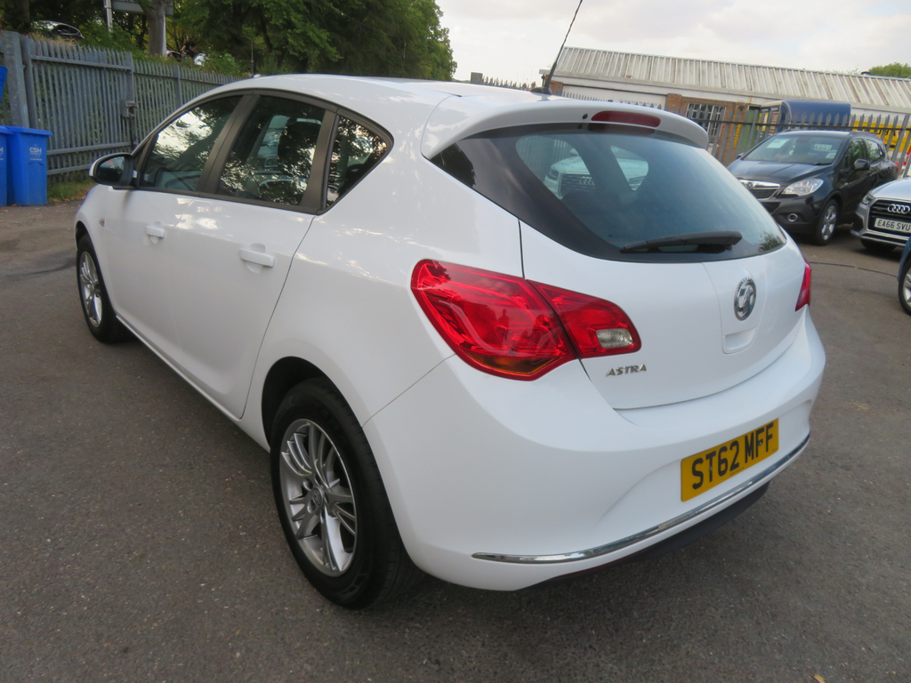 Vauxhall Astra Exclusiv #6