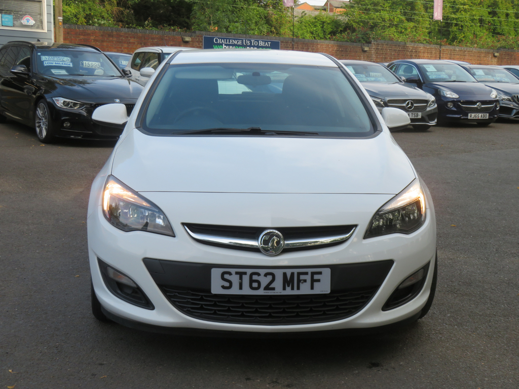 Vauxhall Astra Exclusiv #2