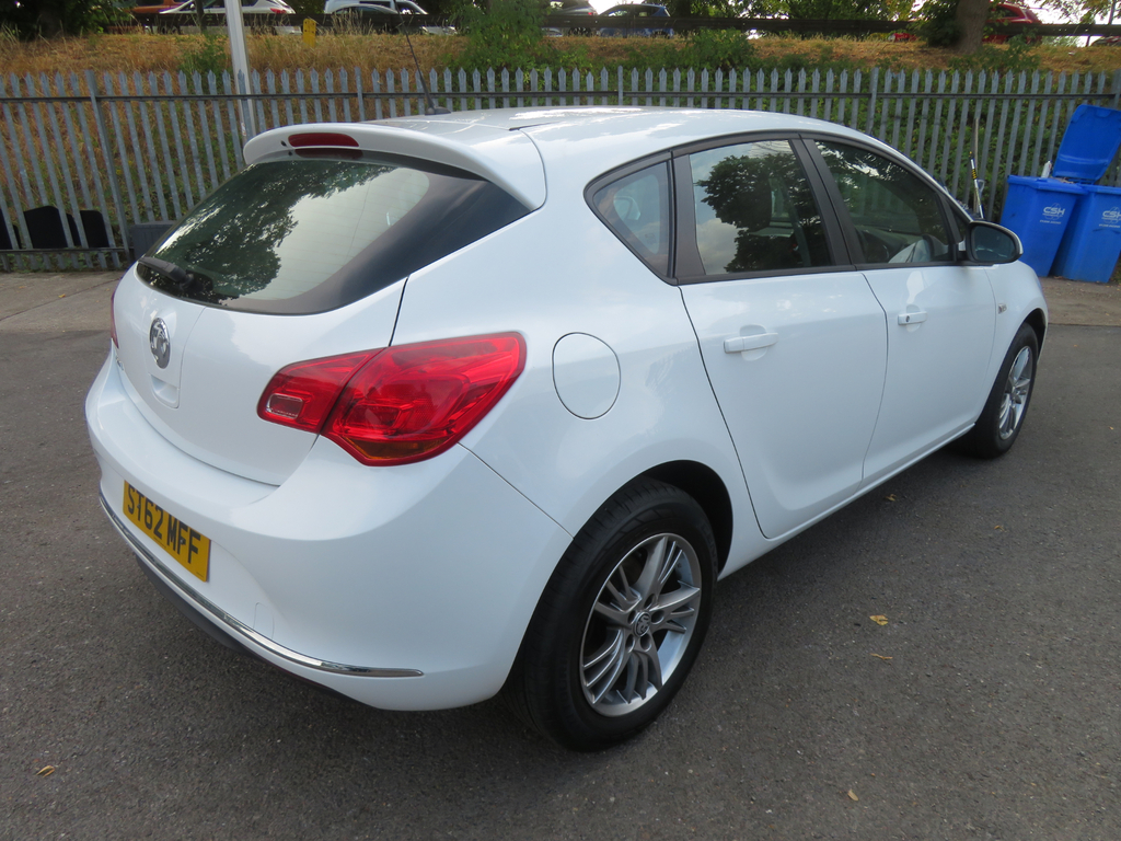 Vauxhall Astra Exclusiv #4