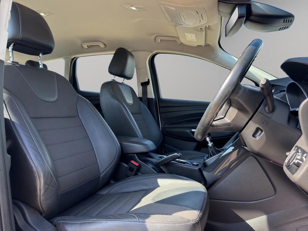 Ford Kuga Titanium Grey #10