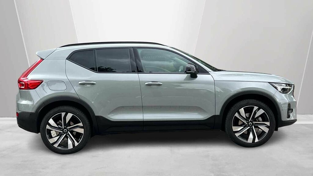 Volvo XC40 2.0 Ultra, B3 Mild Hybrid, Dark Sunroof, WF75DWV #3