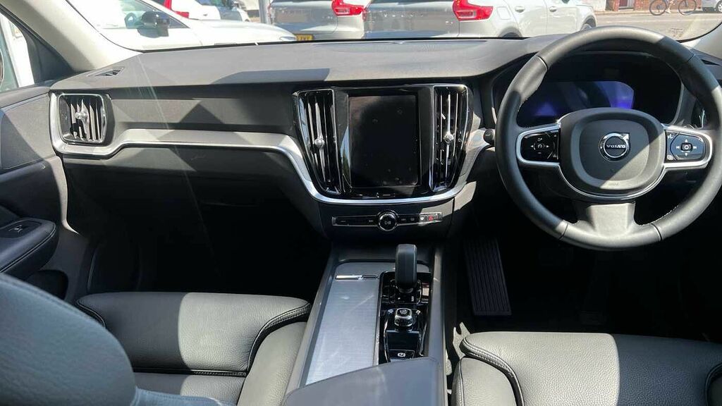 Volvo V60 2.0 Plus, B4 Mild Hybrid, Dark 360 Camera RF25UVE #5