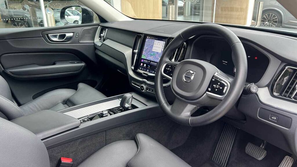 Volvo XC60 2.0 Plus, B5 Awd Mild Hybrid, Dark 360 Ca RV25ZRA #4