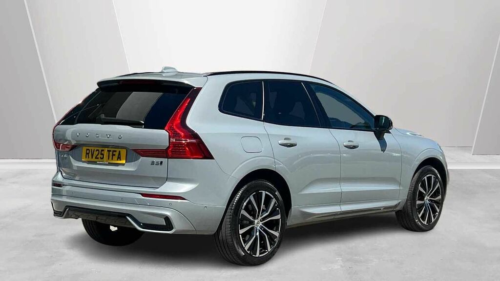 Volvo XC60 2.0 Plus, B5 Awd Mild Hybrid, Dark 360 Ca RV25TFA  #2
