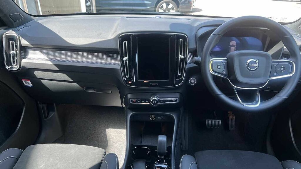 Volvo XC40 2.0 Plus, B4 Mild Hybrid, Dark Camera, Pi RJ25VJK #5