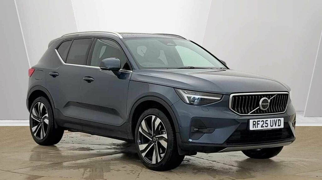 Volvo XC40 2.0 Ultra, B4 Mild Hybrid, Bright Sunroof 