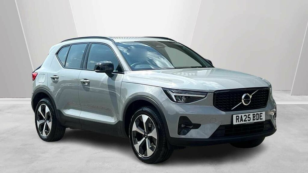 Volvo XC40 2.0 Plus, B4 Mild Hybrid, Dark Pilot, Bli 