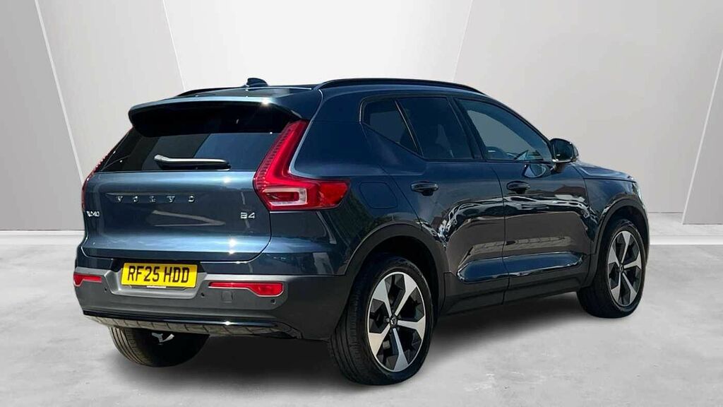 Volvo XC40 2.0 Plus, B4 Mild Hybrid, Dark Pilot, Key RF25HDD #2