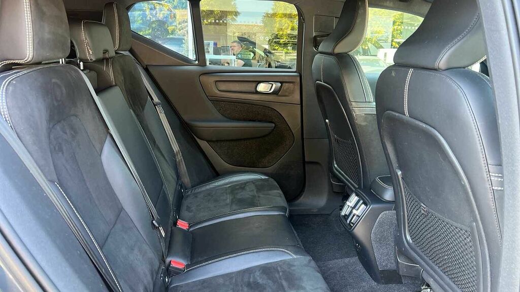 Volvo XC40 2.0 R-design Pro, B4 Mild Hybrid Running Boards, HN71CLV  #6