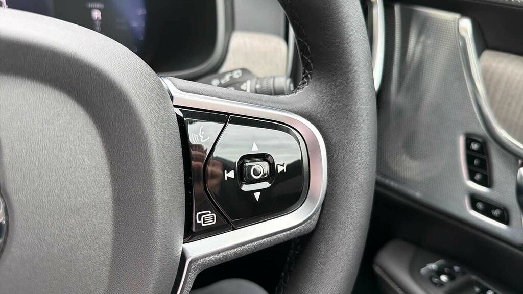Volvo V90 Ultra T8 Awd Plug-in Hybrid Dark Blue #21