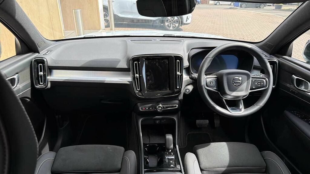 Volvo XC40 2.0 Plus, B3 Mild Hybrid, Dark Camera, Pi  #5