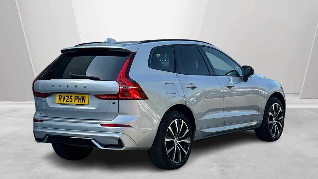 Volvo XC60 2.0 Plus, B5 Awd Mild Hybrid, Dark 360, H  #2