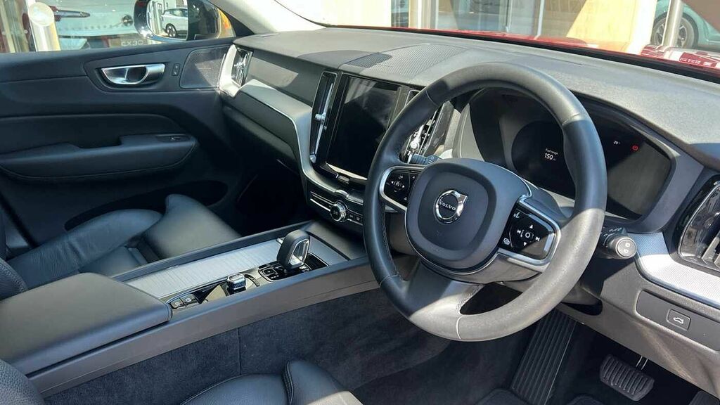 Volvo XC60 2.0 Plus, B4 Mild Hybrid, Dark Intergrate #4