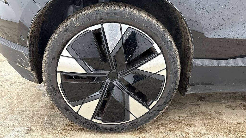 Volvo EX30 Ultra, Single Motor Extended Range, Sunr  #4