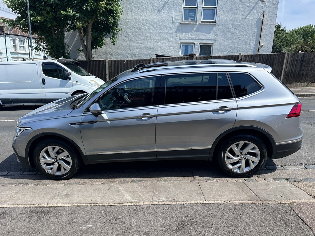 Volkswagen Tiguan Allspace 1.5 Tsi Life Dsg Euro 6 Silver #6