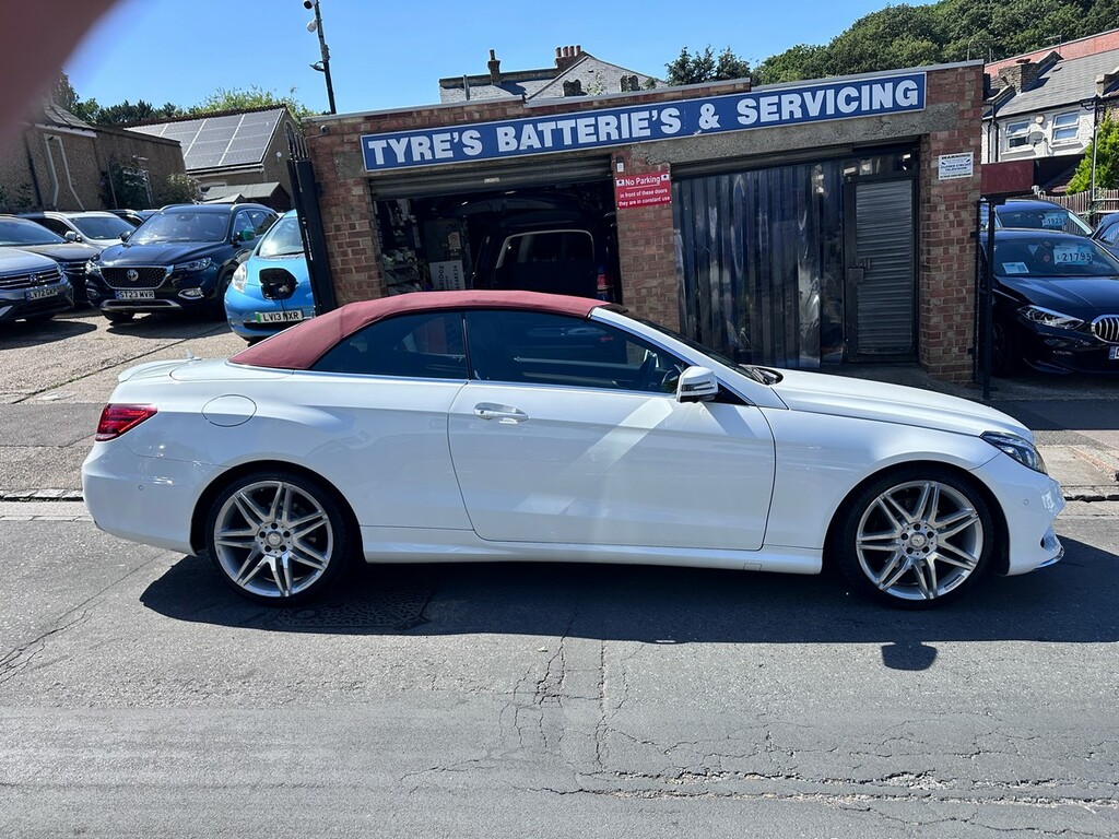 Mercedes-Benz E Class 3.0 E350d V6 Amg Line Edition Premium Cabriolet White #2