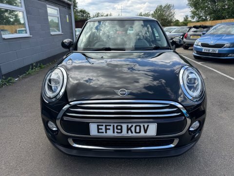 Mini Hatch Cooper Exclusive EF19KOV Black #3