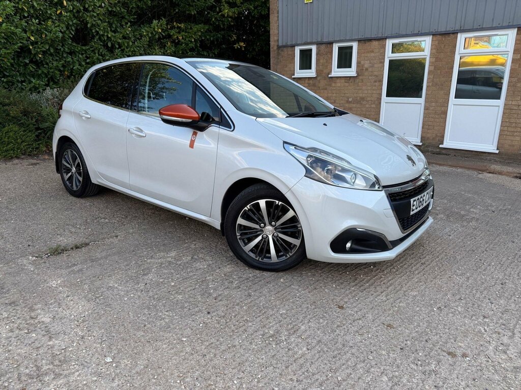 Peugeot 208 1.6 Bluehdi Roland Garros Euro 6 White