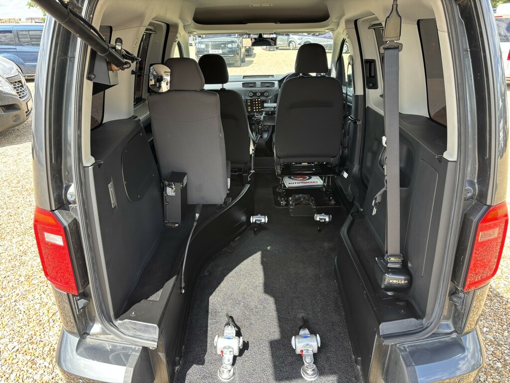 Volkswagen Caddy Life Life 2.0 Tdi Dsg  #7