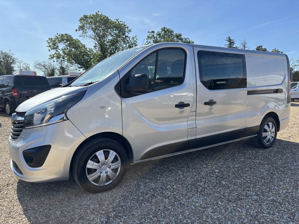 Vauxhall Vivaro Crew Cab Combi Van 1.6 Cdti 2900 Sportive Silver #6