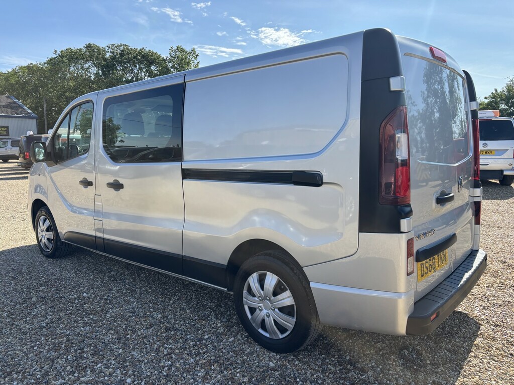Vauxhall Vivaro Crew Cab Combi Van 1.6 Cdti 2900 Sportive Silver #5