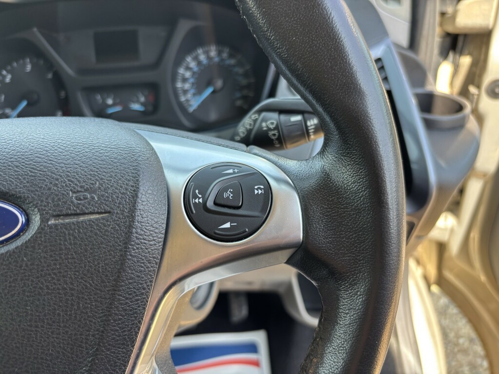 Ford Tourneo Custom 2L Null White #20