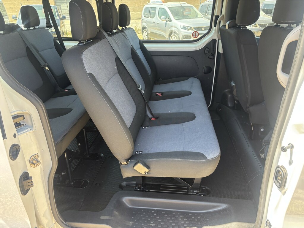 Vauxhall Vivaro Campervan 201818 Silver #11