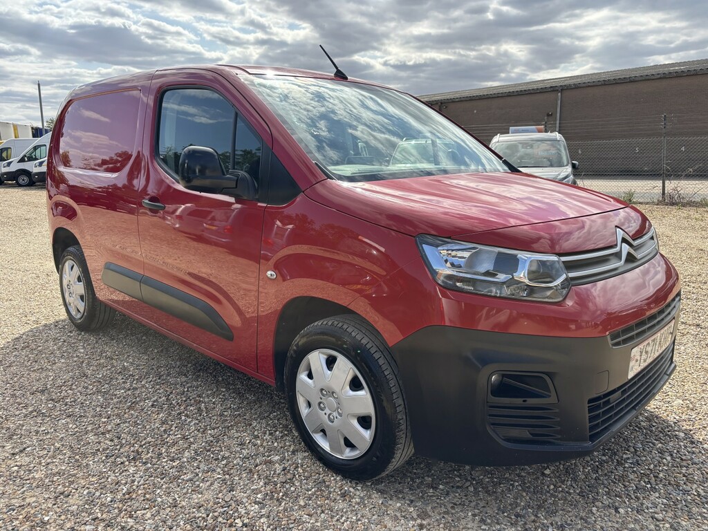 Citroen Berlingo 1.5 Bluehdi 1000 Enterprise M Pro Red
