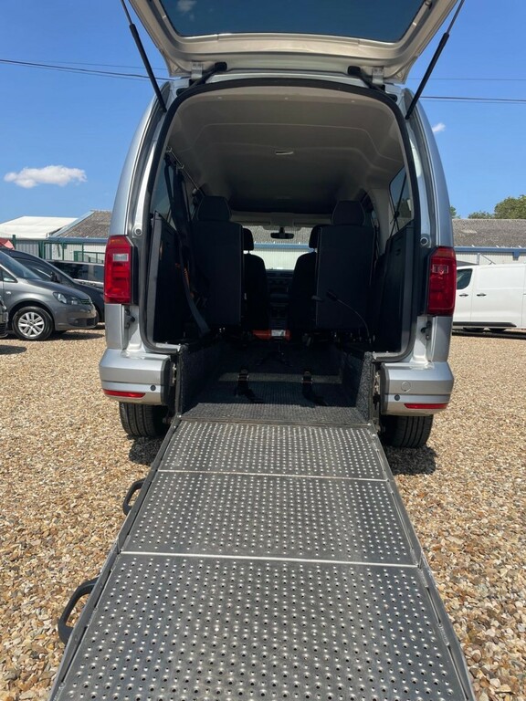 Volkswagen Caddy Maxi Life Wav Wheelchair Accessible Vehicle 2 Silver #4