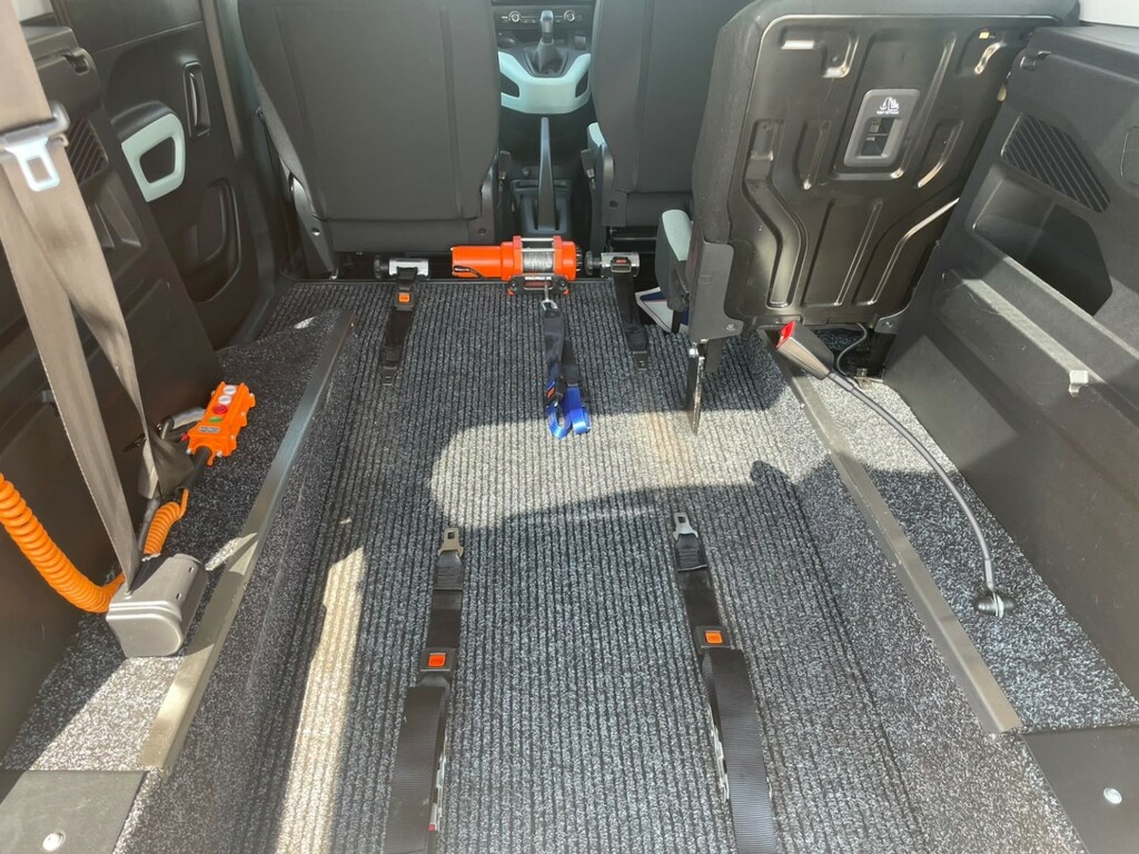 Citroen Berlingo Wheelchair Accessible Vehicle Wav 1.5 Bluehdi Feel Grey #6