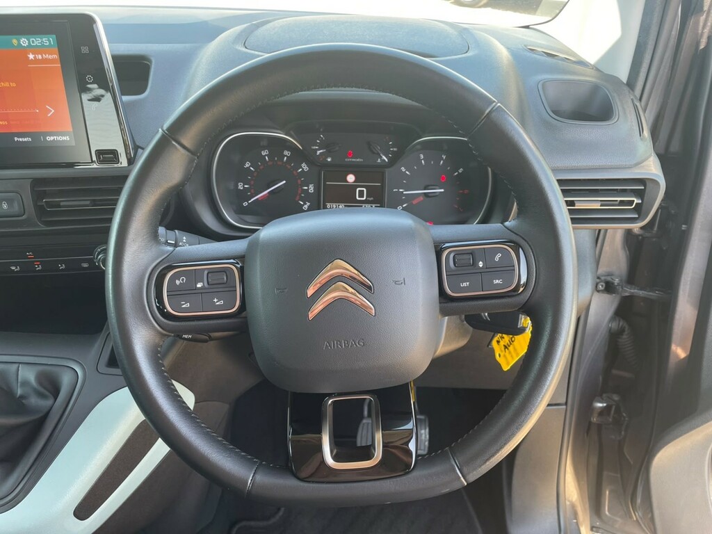 Citroen Berlingo 1.6L Enterprise M White #12