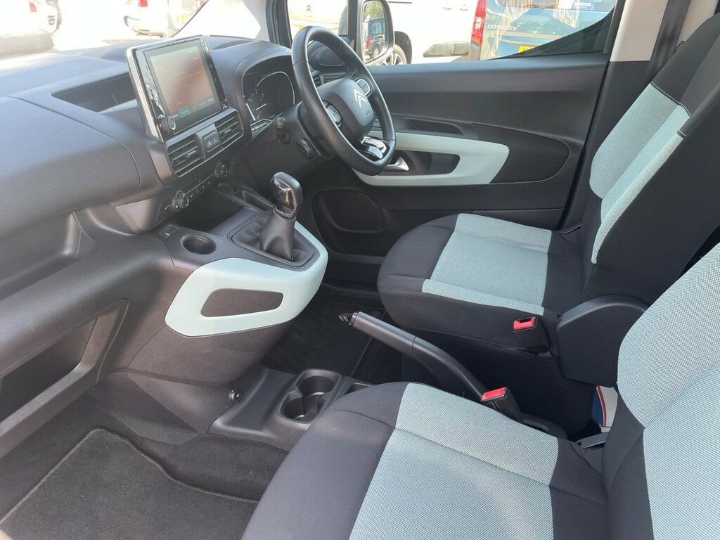 Citroen Berlingo 1.6L Enterprise M White #9