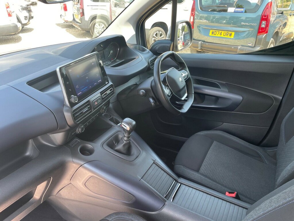 Peugeot Rifter 1.5L Null Brown #8