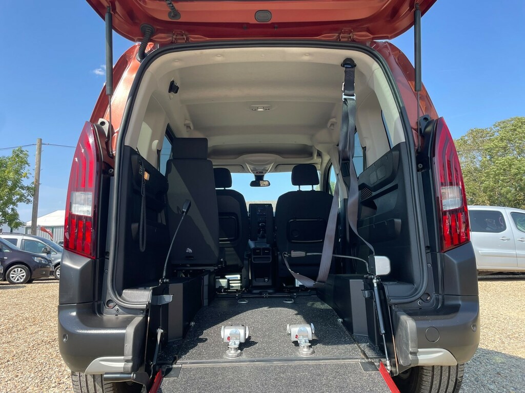 Peugeot Rifter Wav Wheelchair Accessible Vehicle 1.5 Bluehdi Allu Brown #6