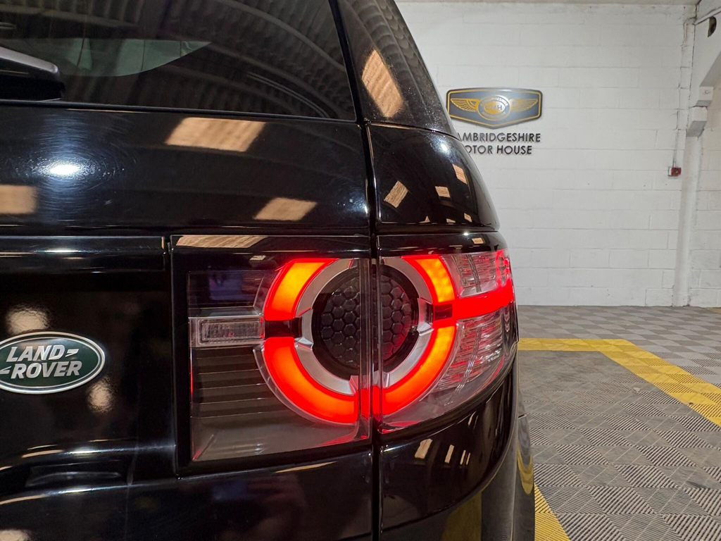Land Rover Discovery Sport 2L Hse Black #68