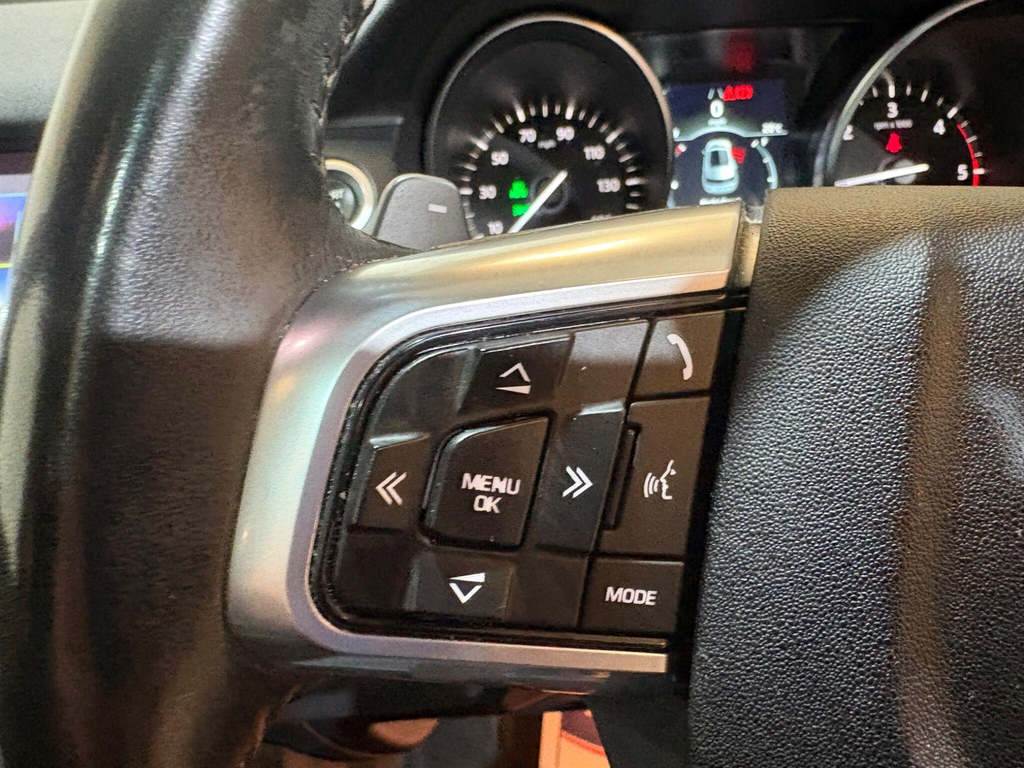 Land Rover Discovery Sport 2L Hse Black #26