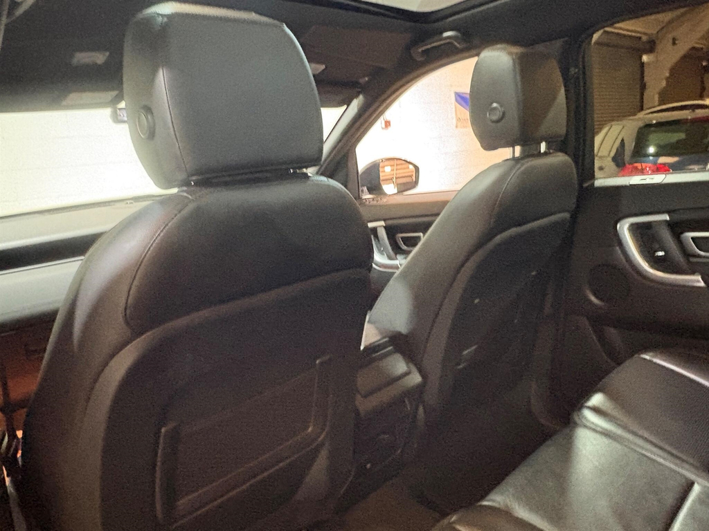 Land Rover Discovery Sport 2L Hse Black #43